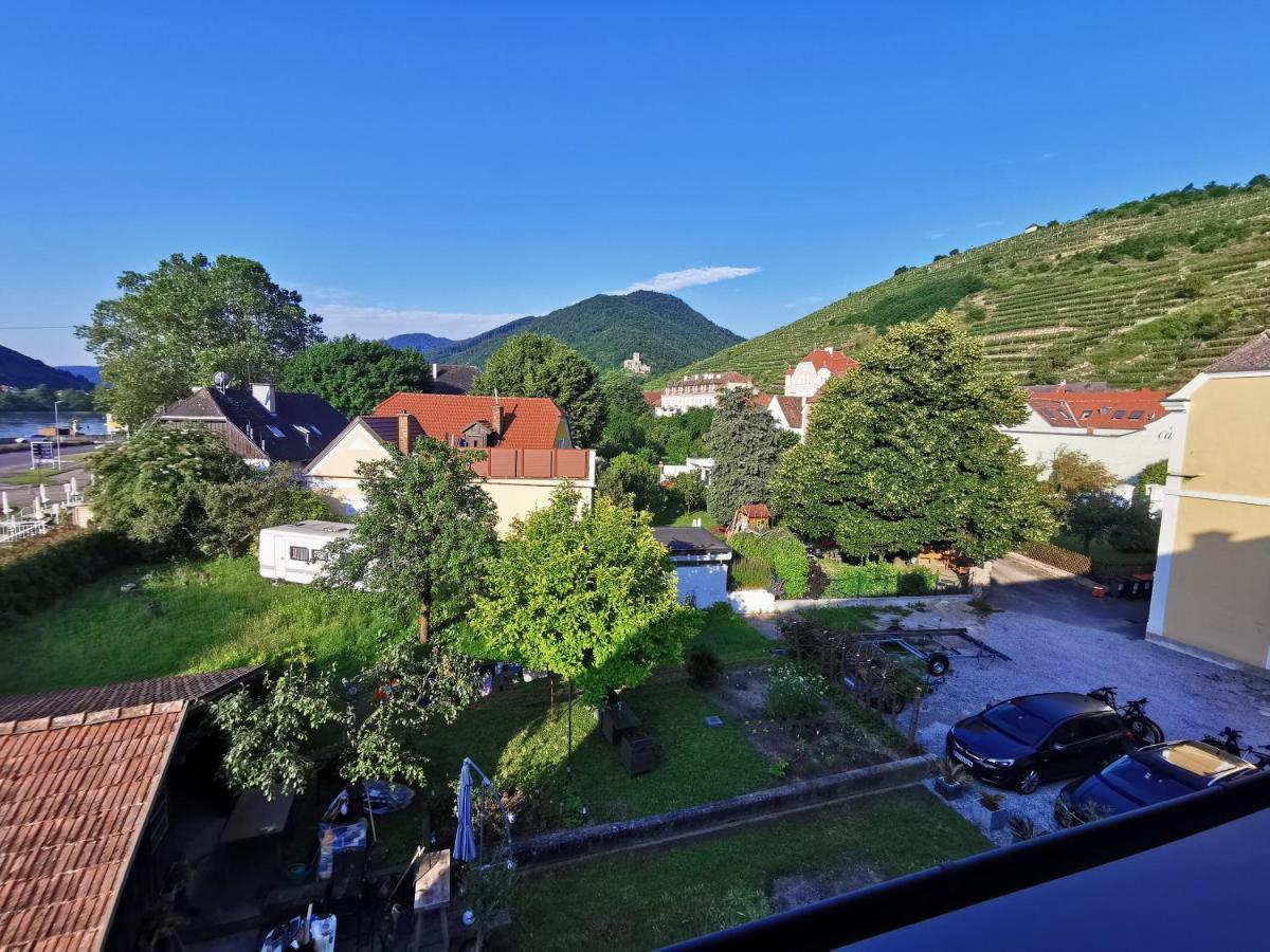 Hartl * Spitz an der Donau